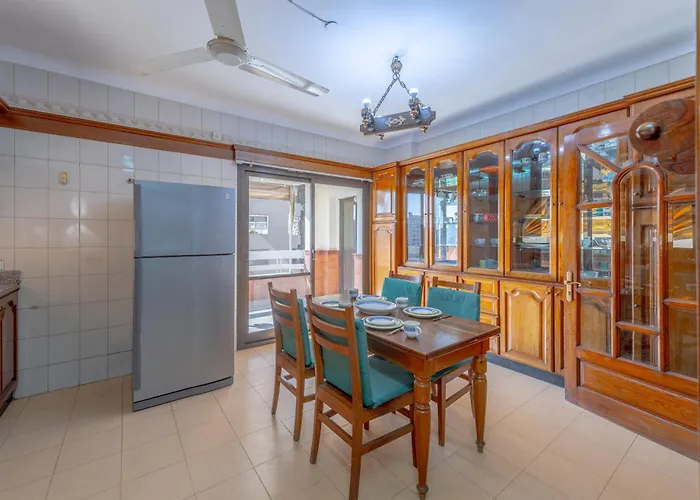 Royal 3 Bedrooms Apartment