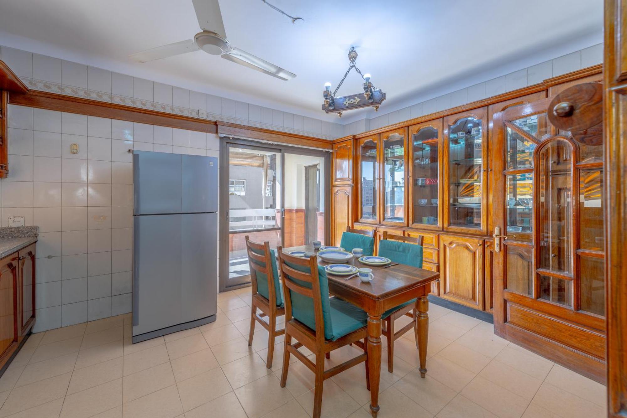 Royal 3 Bedrooms Apartament *